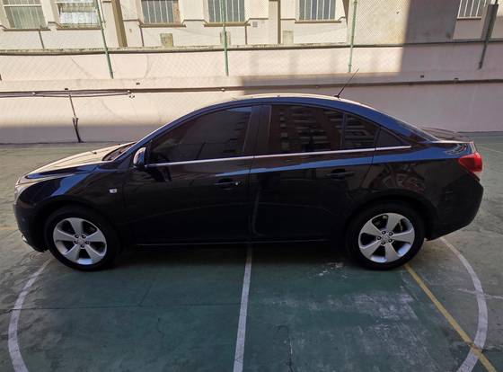 CHEVROLET CRUZE 1.8 LT 16V FLEX 4P AUTOMÁTICO CHEVROLET CRUZE 1.8 LT 16V FLEX 4P AUTOMÁTICO